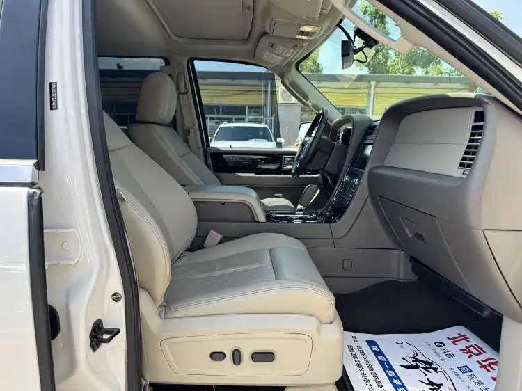 Navigator 3.5 T AWD