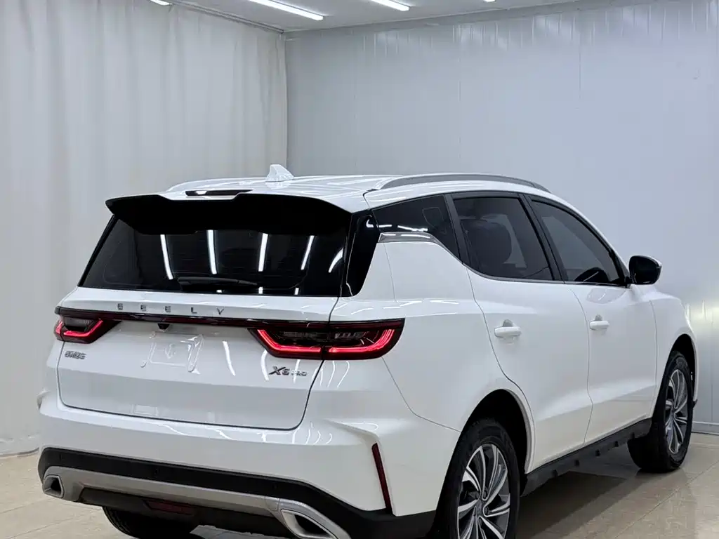 Vision X6 PRO 1.4 T Auto Distinguished