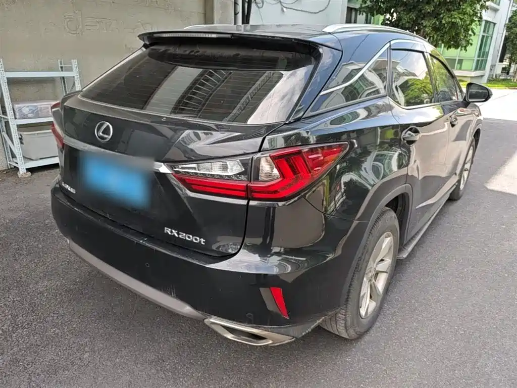 Lexus RX 300 2 WD Elite CN-V