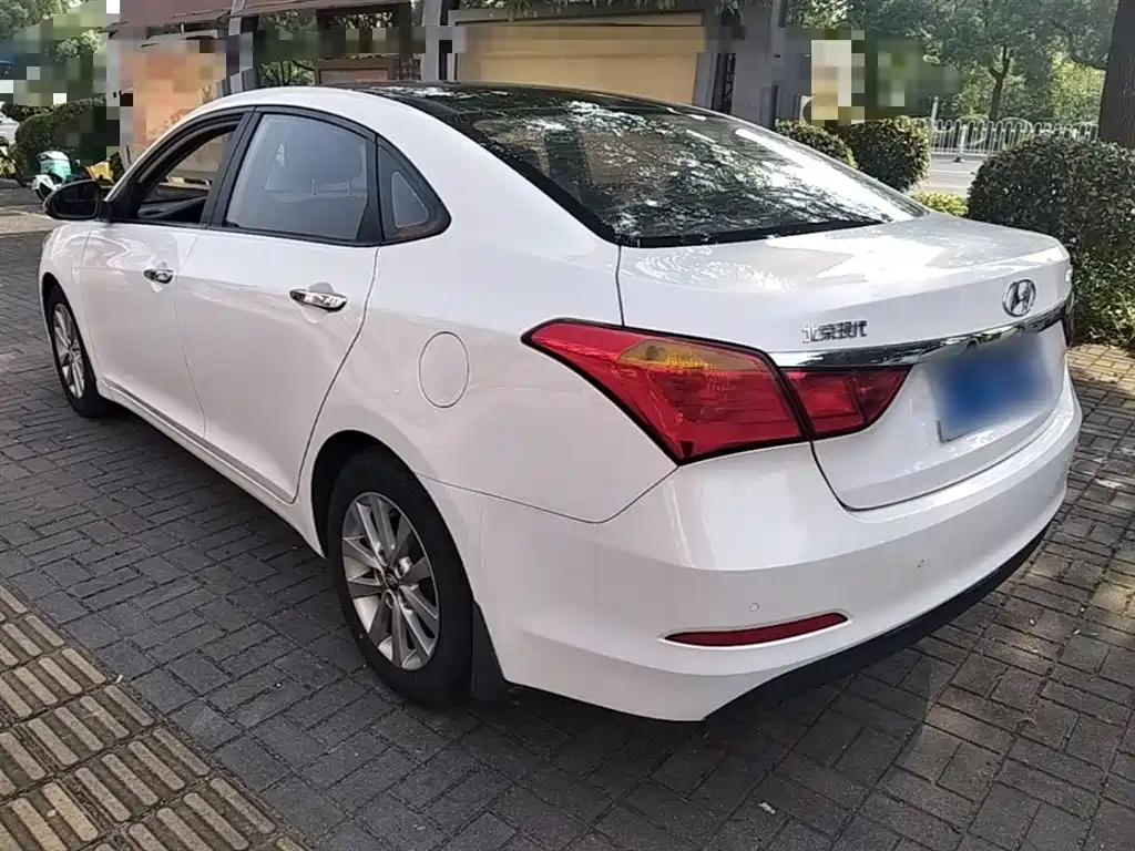 Mistra 1.8 L Auto Intelligent GLS