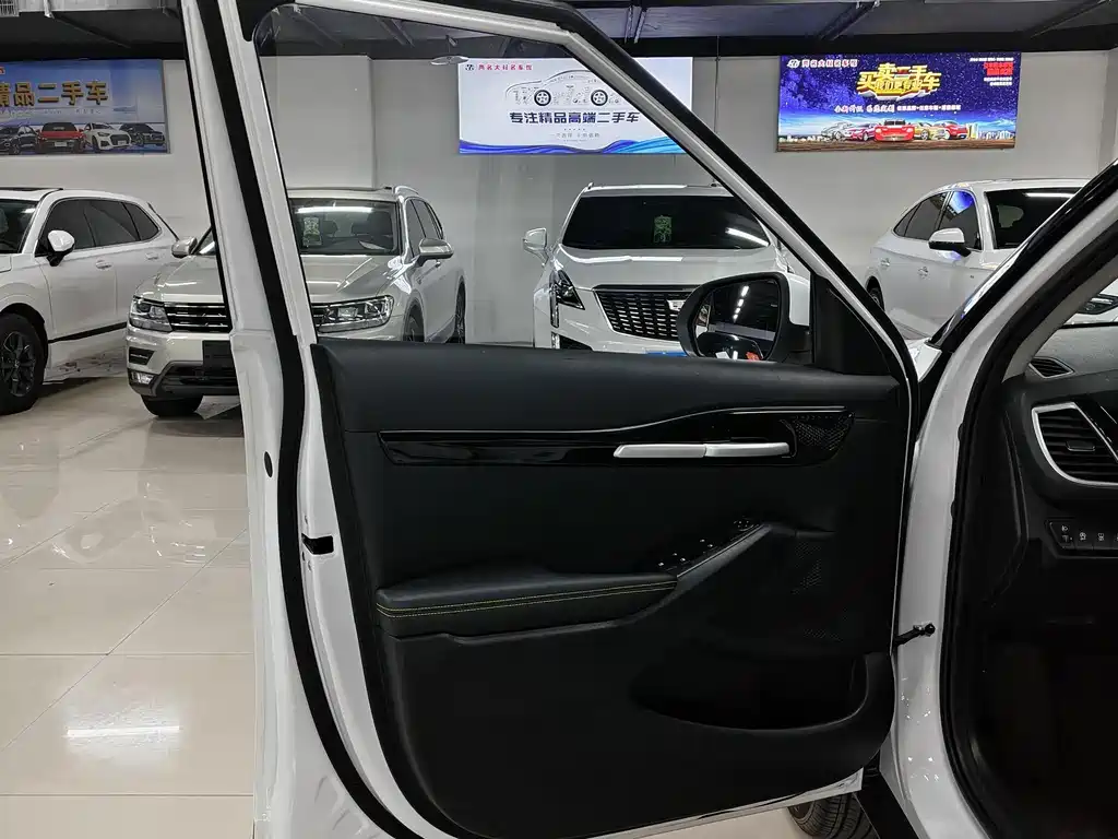 Seltos 赛图斯 2023款 1.5 L CVT舒适版