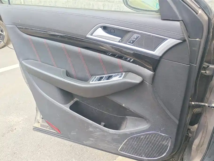 Leopaard CS10 2.0 T Auto Luxury
