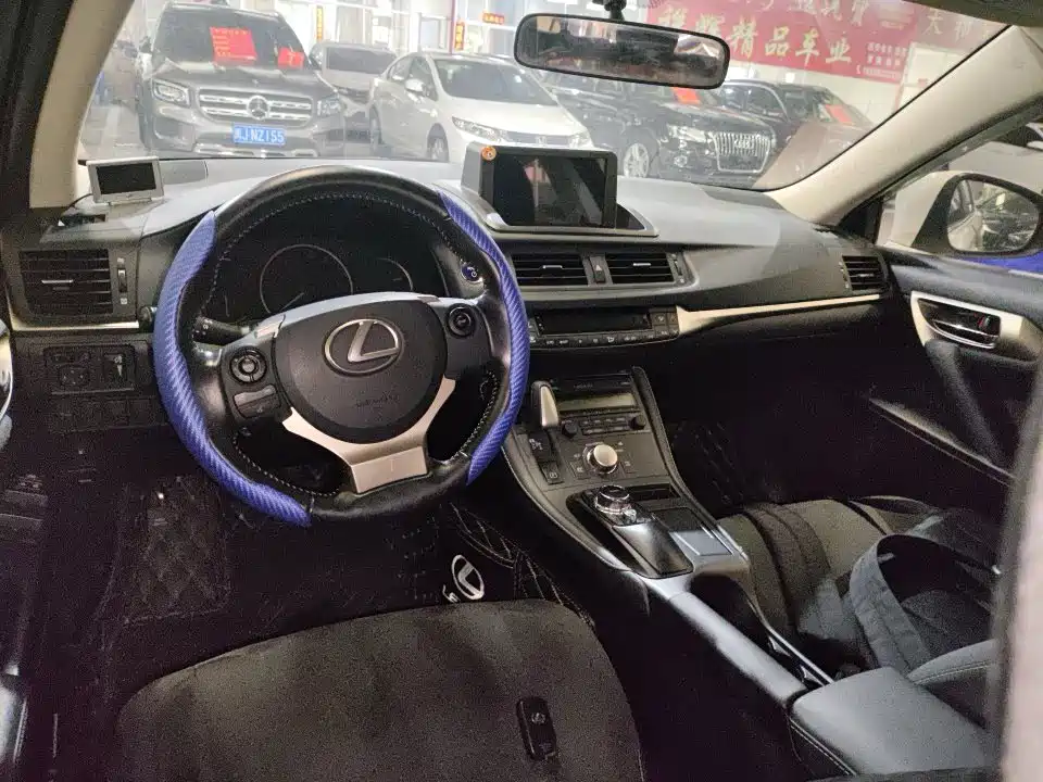 Lexus CT CT200 h Elite Mono CN-V