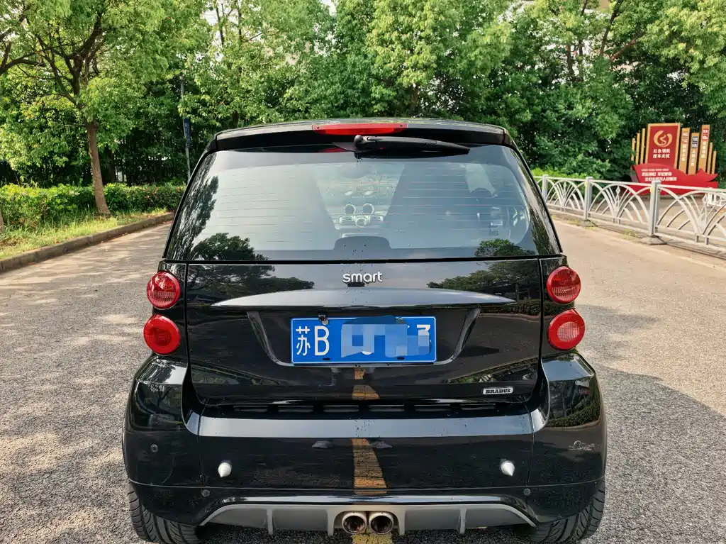 smart fortwo smart fortwo 2012款 1.0 T 博速Xclusive版