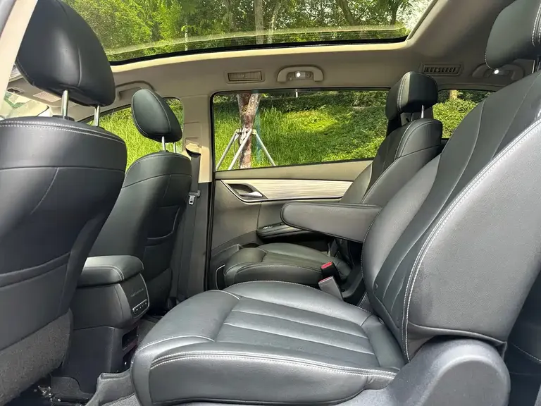 BYD Song MAX NEV 宋MAX新能源 2019款 DM 1.5 T 智联致享型 6座 国VI