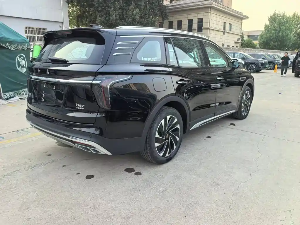 Hongqi HS7 PHEV 2.0 T PHEV 4 WD Flagship Smooth 6-seat