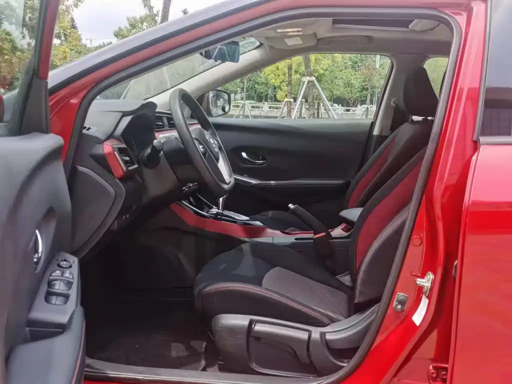 Lannia 1.6 L CVT Smart Cool