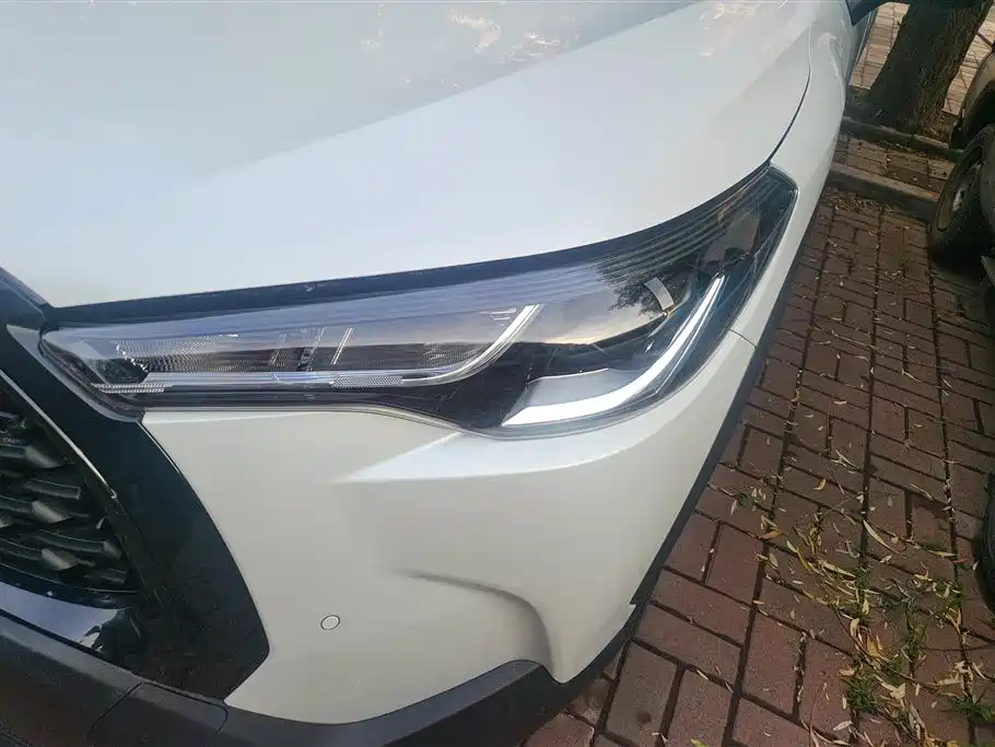 Corolla Cross 2.0 L Pioneer