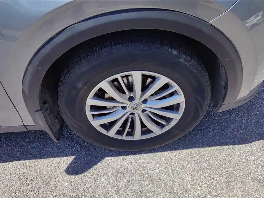 Brilliance V6 中华V6 2018款 1.5 T 手动精英型