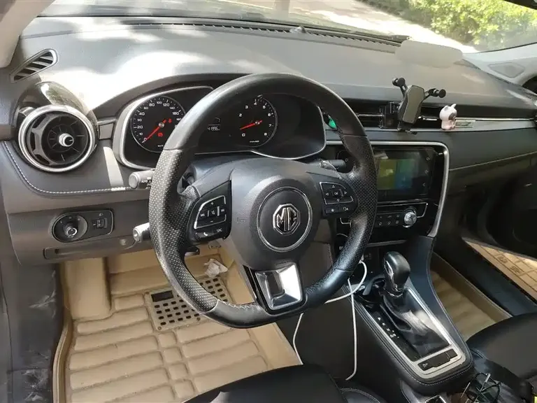 MG6 20 T Auto Sport