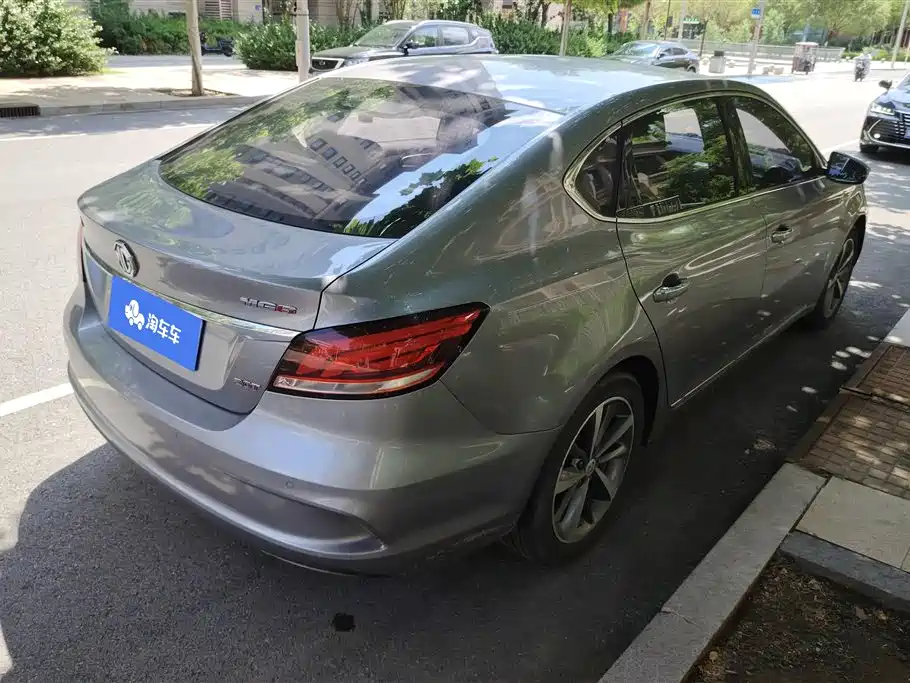 MG6 20 T Auto Sport