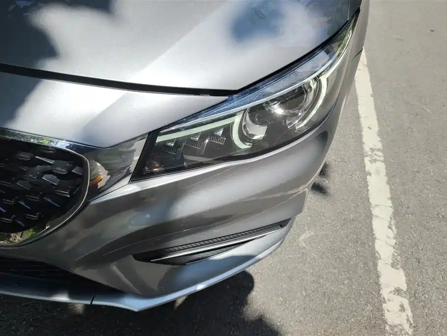 MG6 20 T Auto Sport
