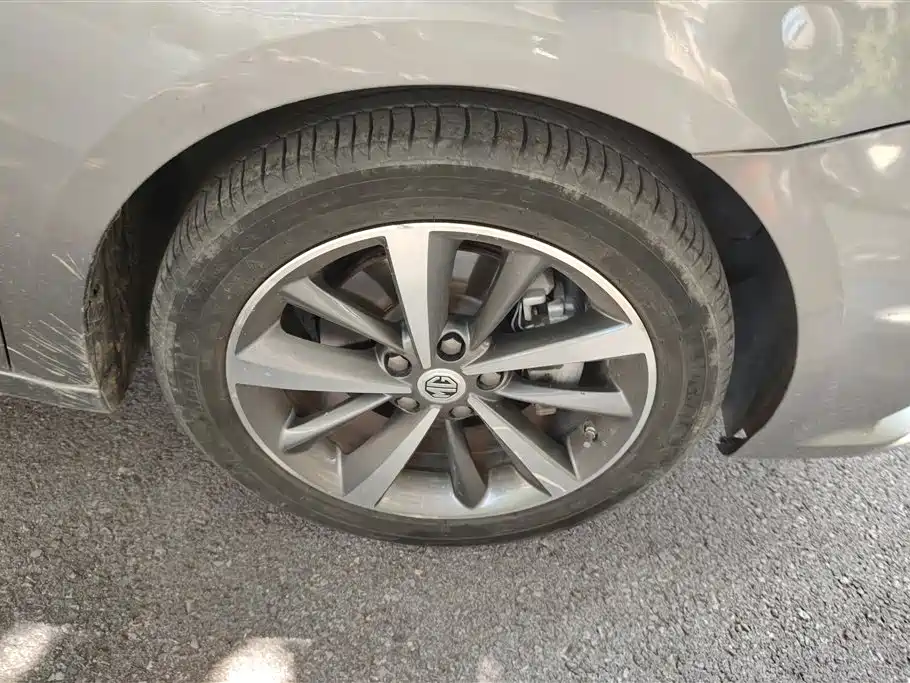 MG6 20 T Auto Sport