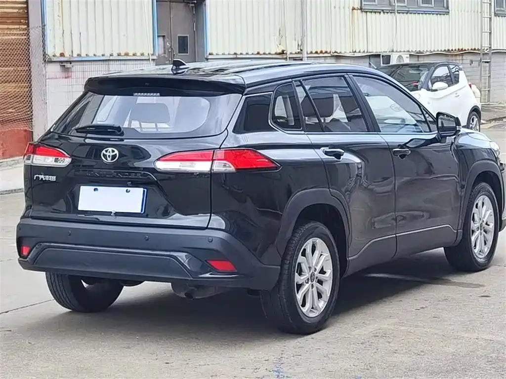 Frontlander 2.0 L CVT Leading