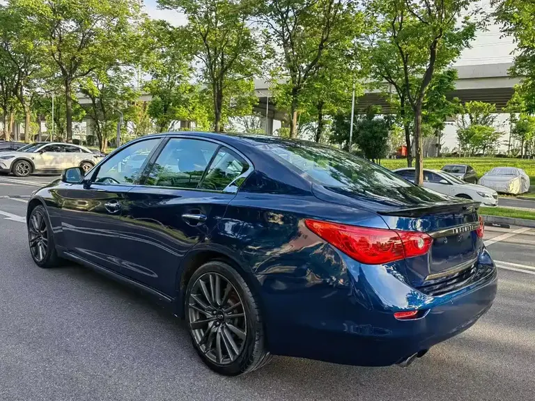 Infiniti Q50 L 2.0 T Joy