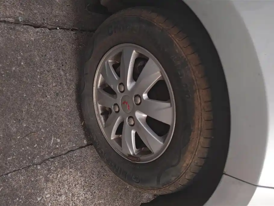 Wuling Hongguang 1.5 L S Comfort