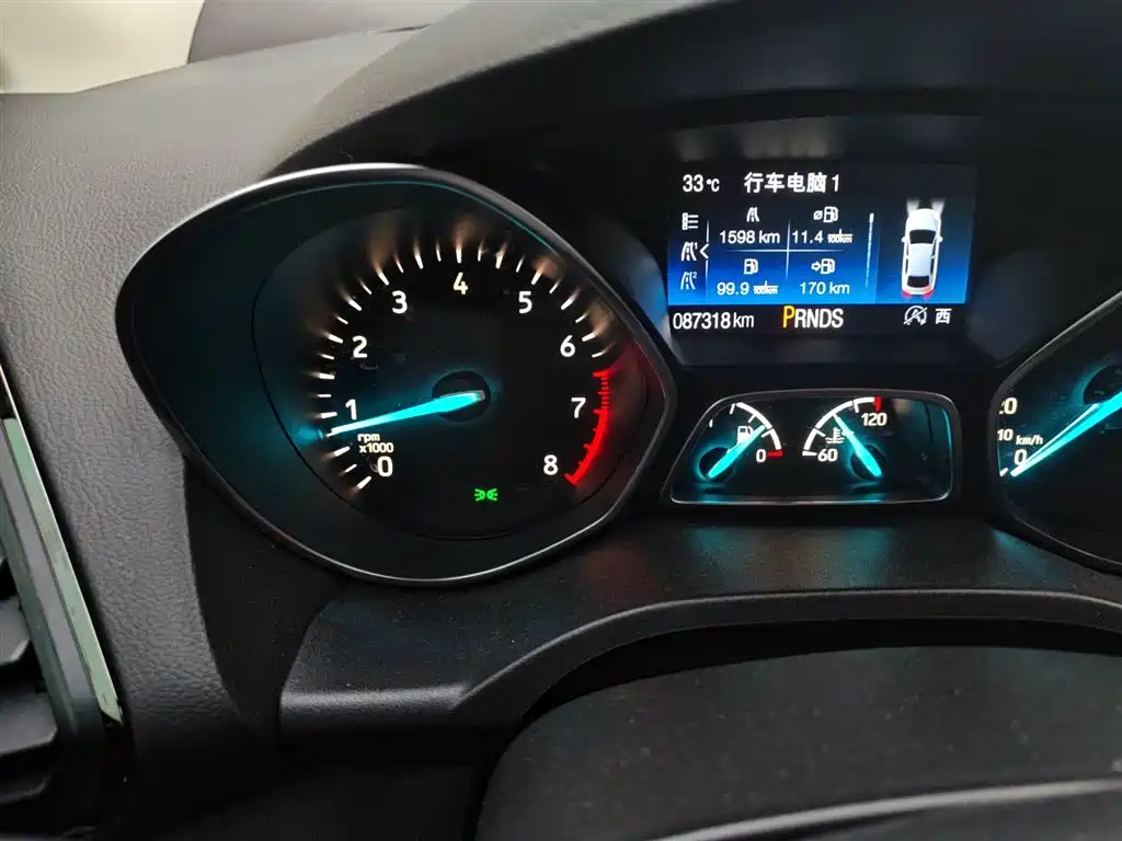 Kuga EcoBoost 245 4 WD Sport