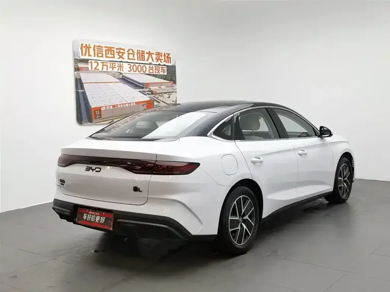 BYD Qin L DM-i 120 KM Leading