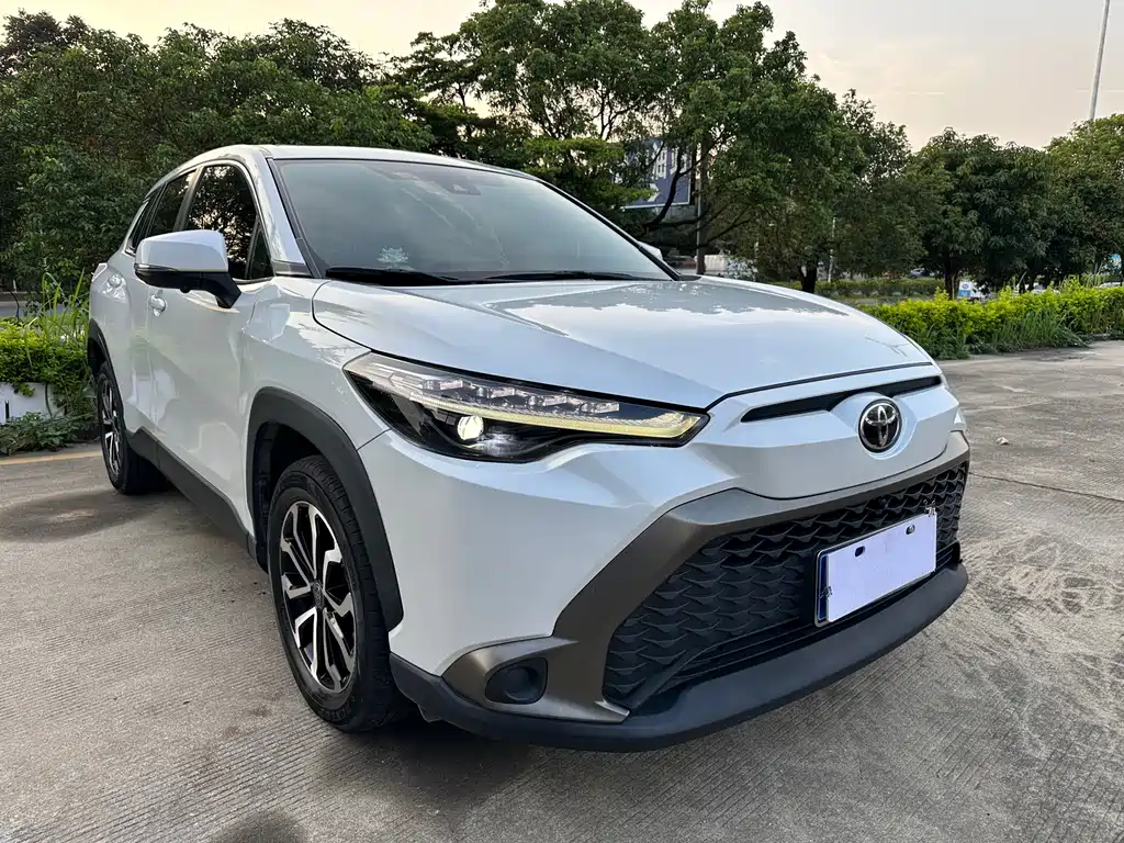 Frontlander 2.0 L CVT Luxury