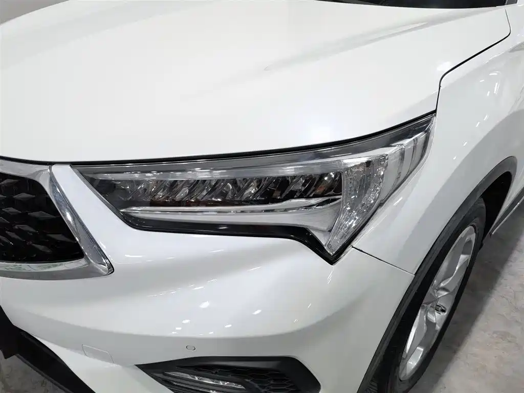 Acura CDX 讴歌CDX 2016款 1.5 T 四驱尊享版