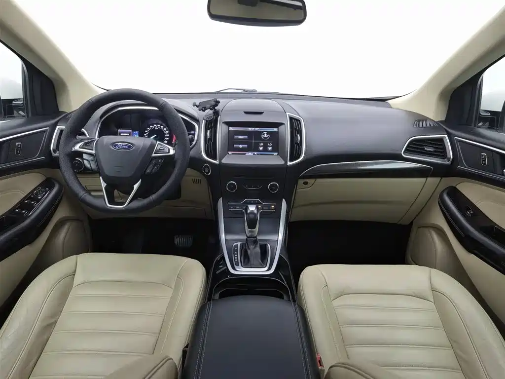 Edge 2.0 T GTDi 2 WD Grand Sharp