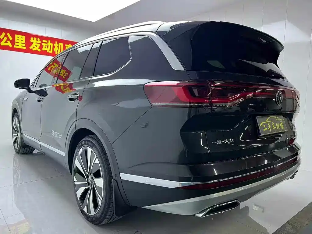 Talagon 380 TSI 4 WD Luxury Premium Realm Pro