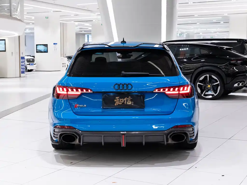 Audi RS 4 RS 4 2.9 T Avant