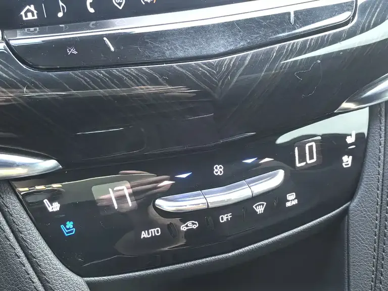 Cadillac XT6 2.0 T 6-seat 4 WD Luxury