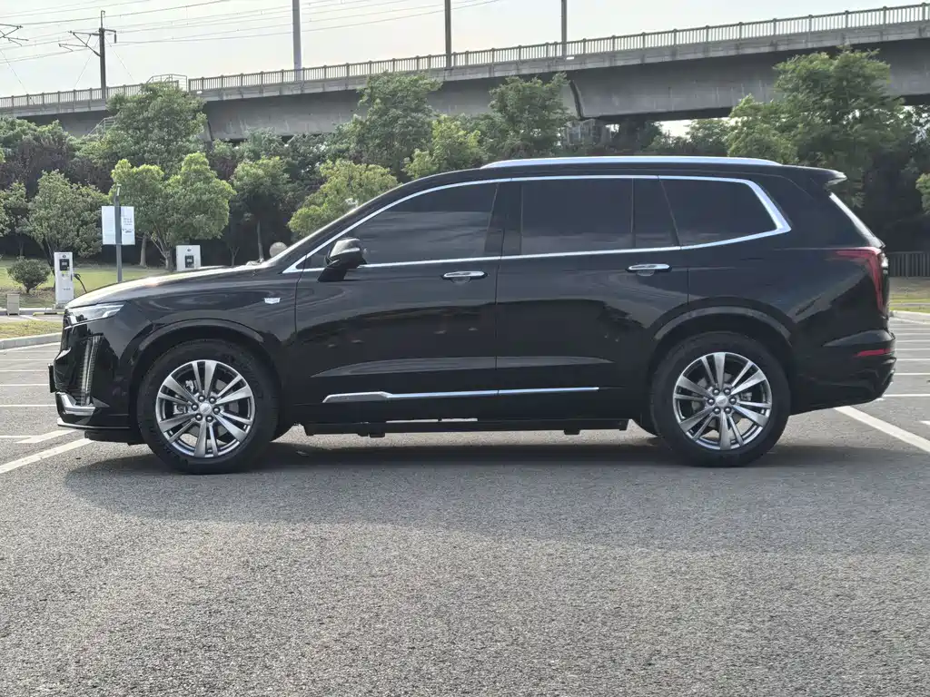 Cadillac XT6 2.0 T 6-seat 4 WD Luxury