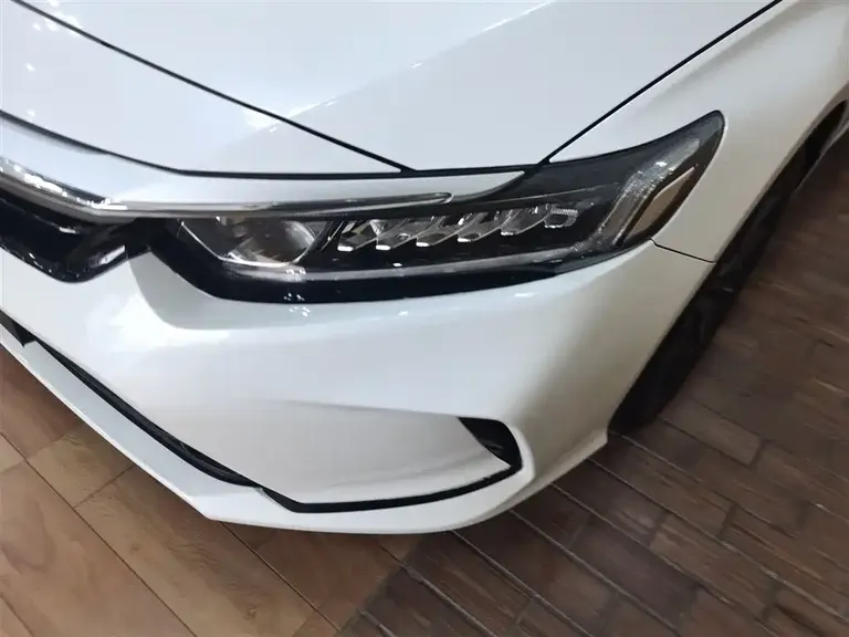 Honda Inspire 260 TURBO Elegant