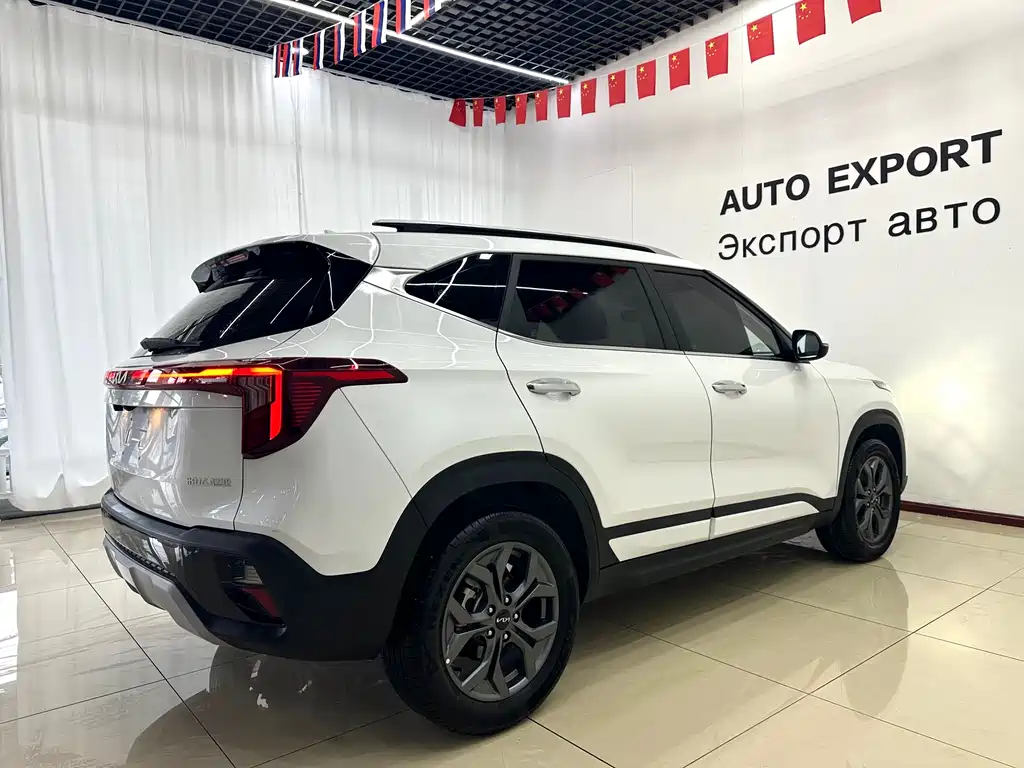 Seltos 1.5 L CVT Luxury