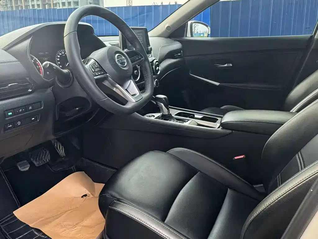 Sylphy 1.6 L XL CVT Joy
