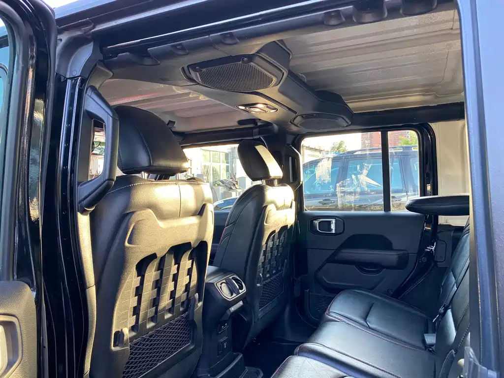 Wrangler 2.0 T Rubicon 4-door
