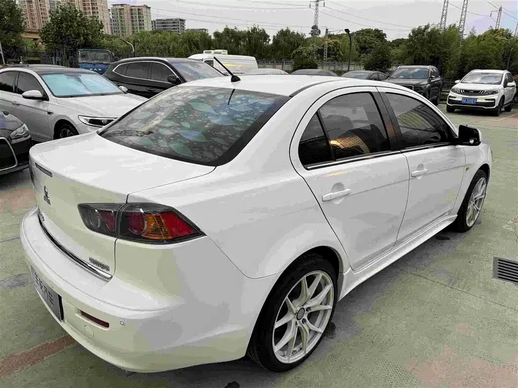 Lancer EX Zhishang 1.8 L Manual Luxury