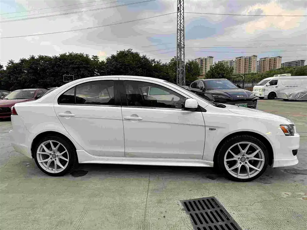 Lancer EX Zhishang 1.8 L Manual Luxury