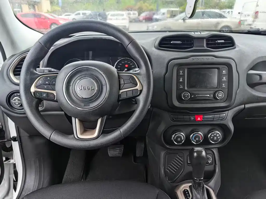 Renegade 1.4 T Auto Power Energy