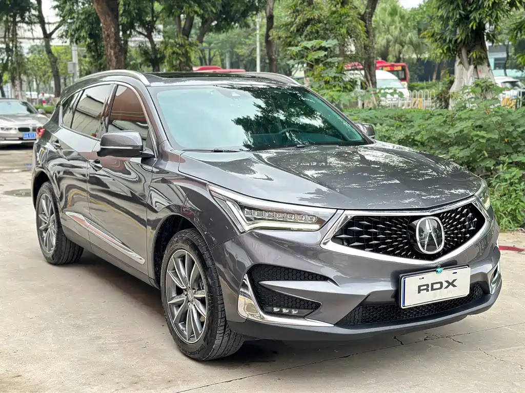 Acura RDX 2.0 T Premium CN-VI