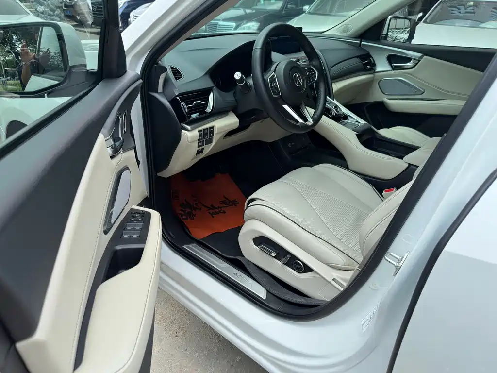 Acura RDX 2.0 T Diamond Enjoyment SH-AWD CN-VI