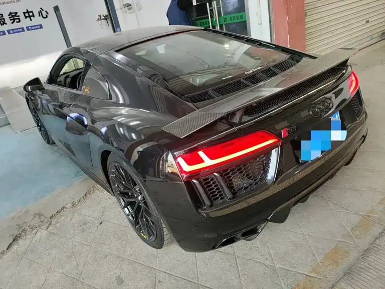 Audi R8 V10 Coupe Performance