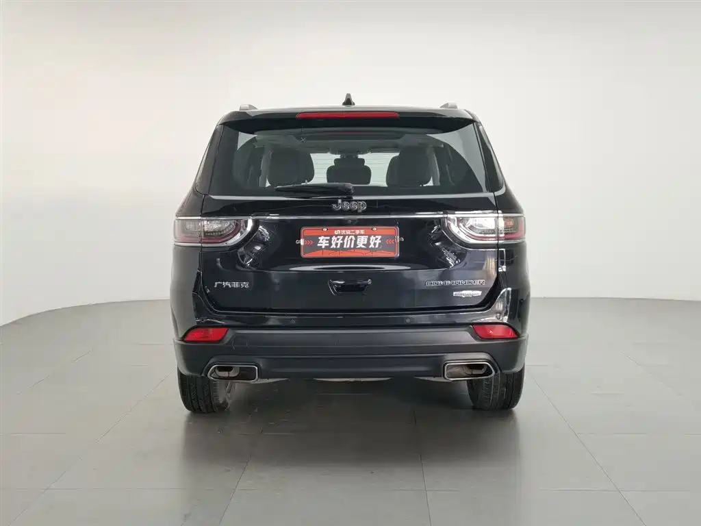 Commander 2.0 T 2 WD Progressive Enjoyment CN-V