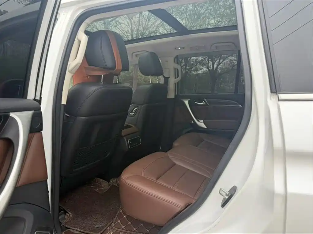 Haval H9 2.0 T Gasoline 4 WD Premium 5-seat