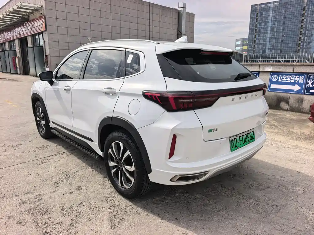 Exeed Zhuifeng C-DM 1.5 TCI-DHT 105 KM Ride Wind