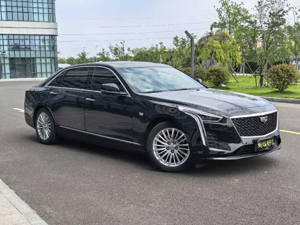Cadillac CT6 28 T Style
