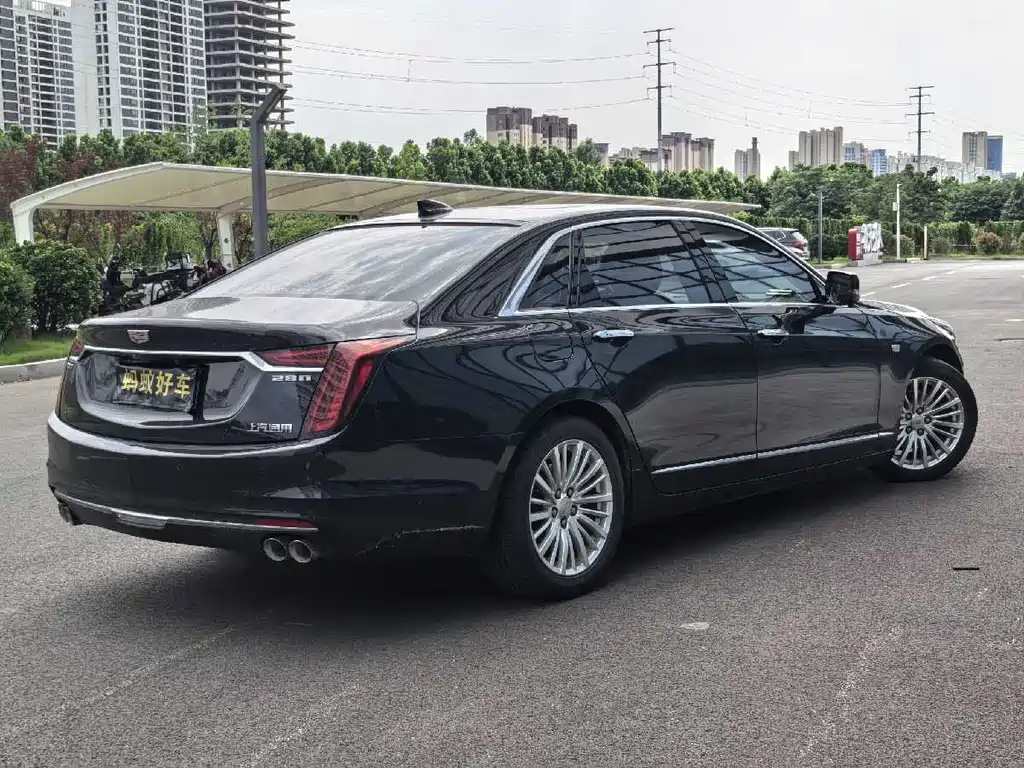 Cadillac CT6 28 T Style