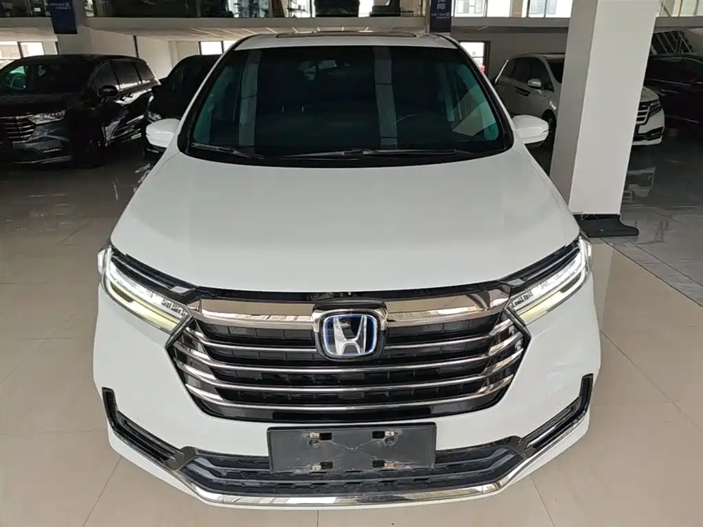 Odyssey 2.0 L e:HEV Sharp· Shine Enjoyment