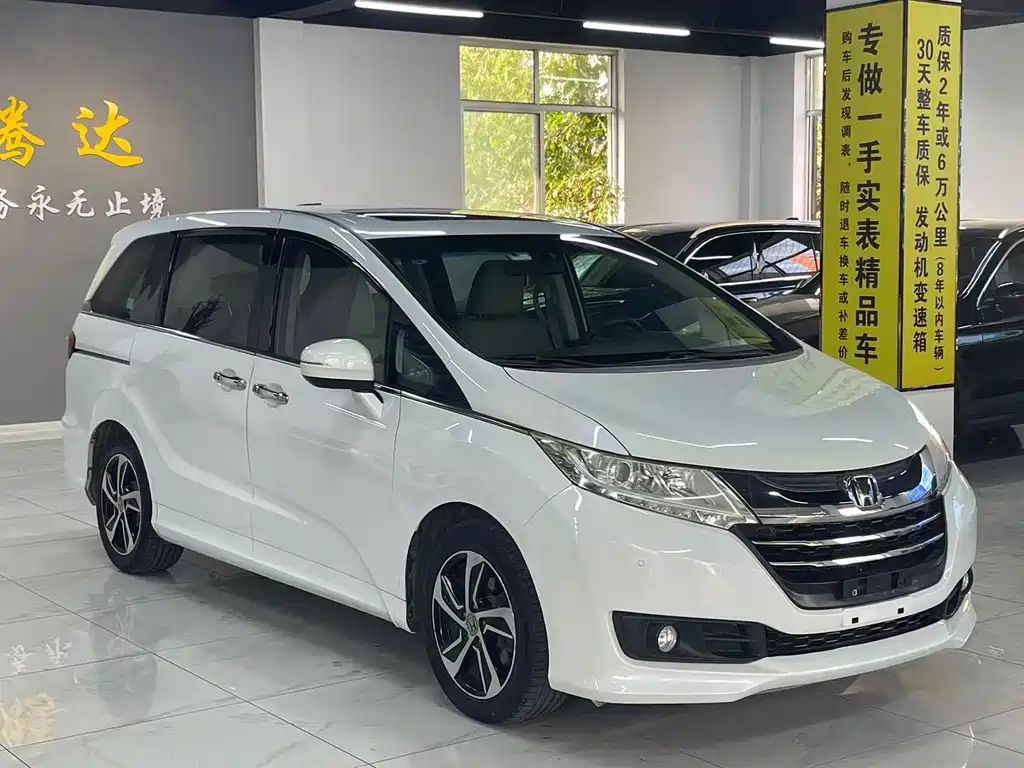 Odyssey Facelift 2.4 L Luxury