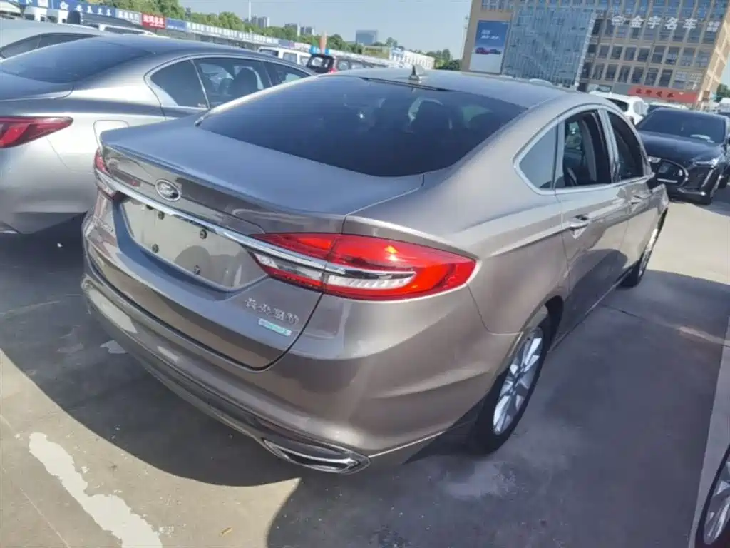 Mondeo EcoBoost 200 Fashion