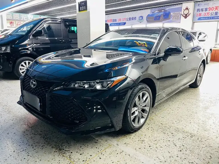 Toyota Avalon 2.0 L Luxury CN-VI