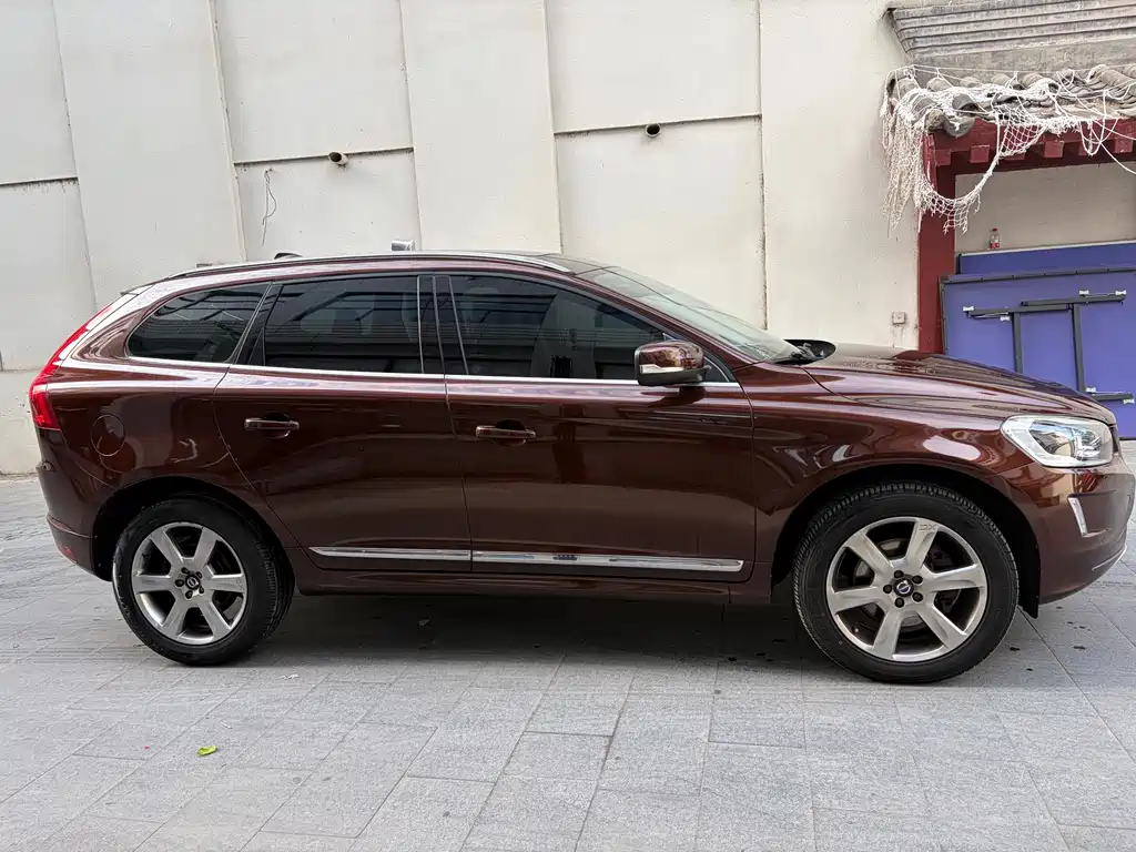 Volvo XC60 (Import) T6 Smart Ease