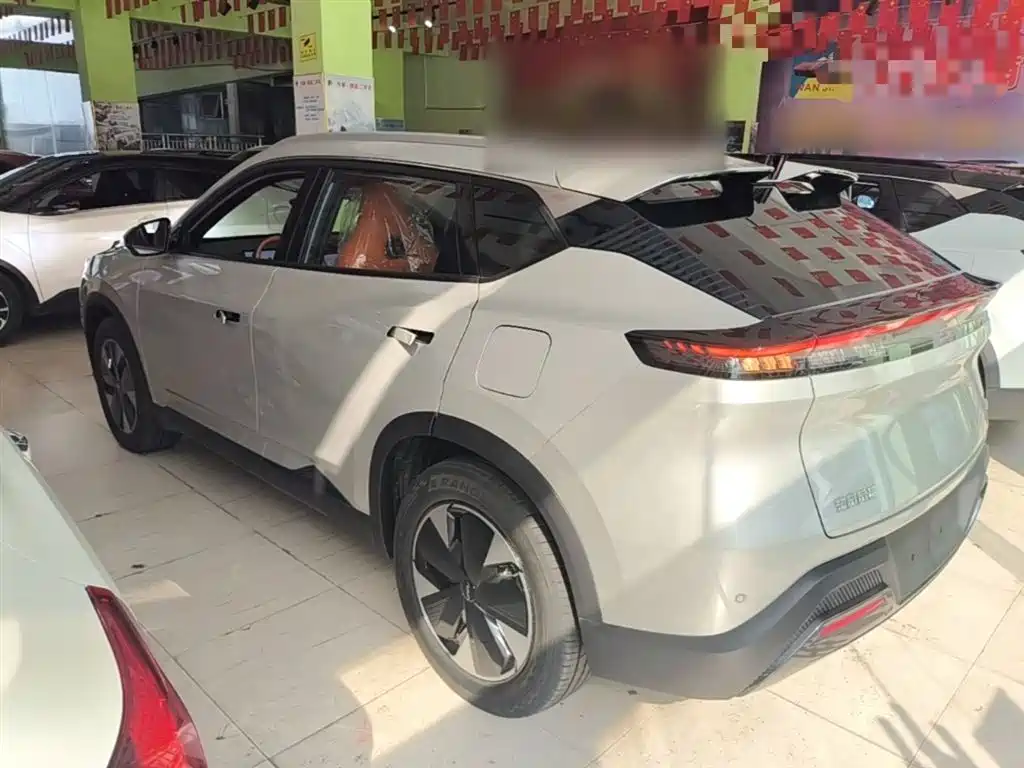Dongfeng Fengshen L7 205 Ultra Long Range Premium